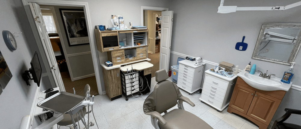 Dental World East Cobb Location Services